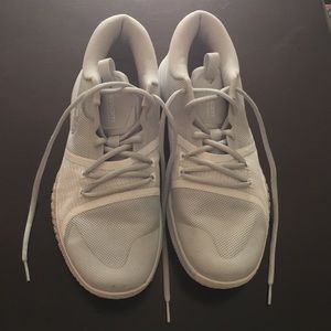 Nike Zoom Assersion Sneakers Men’s Size 9